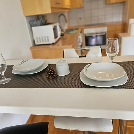 Apartamento Vacacional * Лозанна