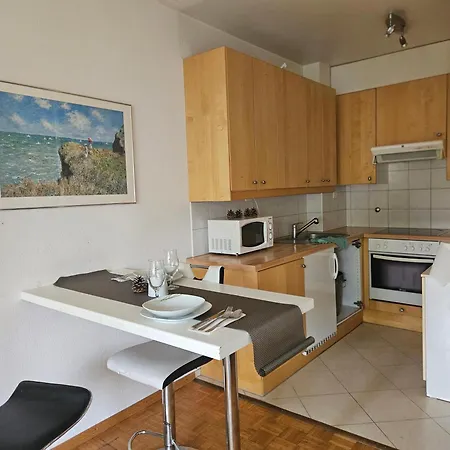 Apartamento Vacacional Апартаменты *